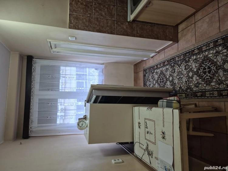Apartament cu 3 camere decomandat în Ultracentral