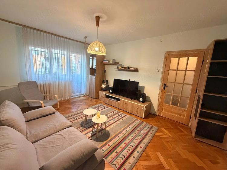 Apartament cu 3 camere decomandat în Circumvalațiunii