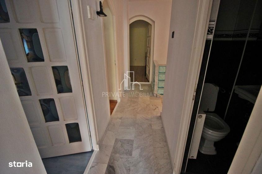 Apartament cu 5 camere decomandat în Ultracentral