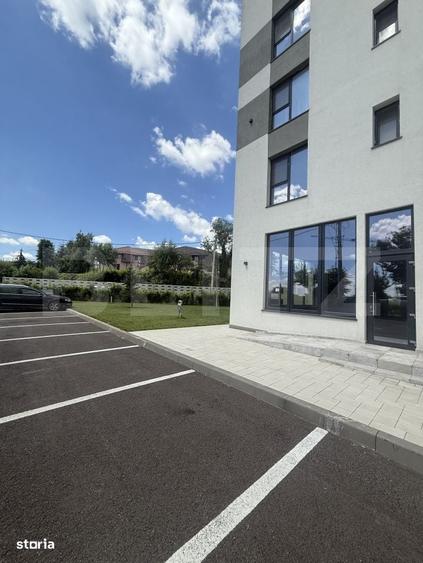 Spațiu comercial, de 180 mp, în Valea