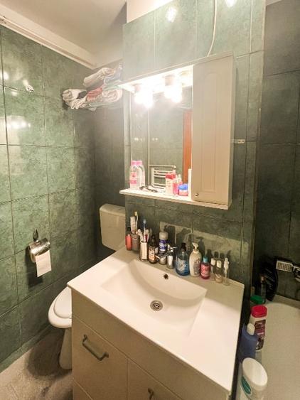 Apartament cu 3 camere decomandat, mobilat în Gorjului