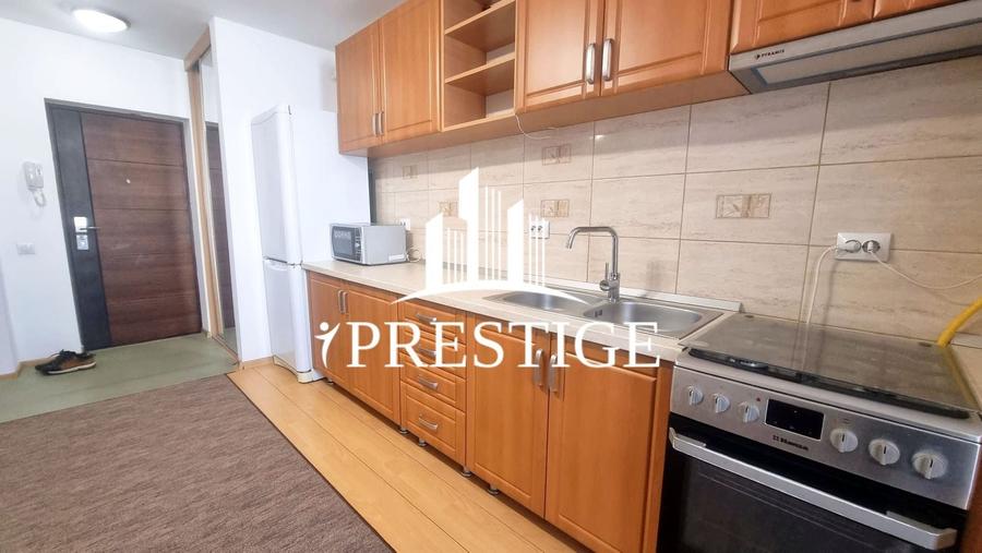 Apartament cu 2 camere semidecomandat, mobilat în Mihai Viteazul