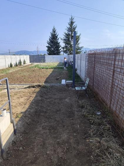 Casă cu 3 camere cu Teren 500 Mp în Central