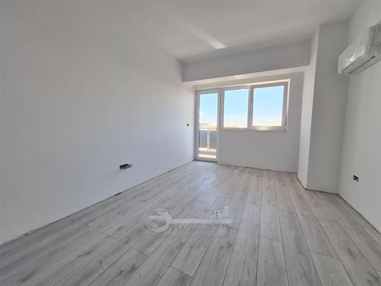 Garsonieră decomandată în Galata