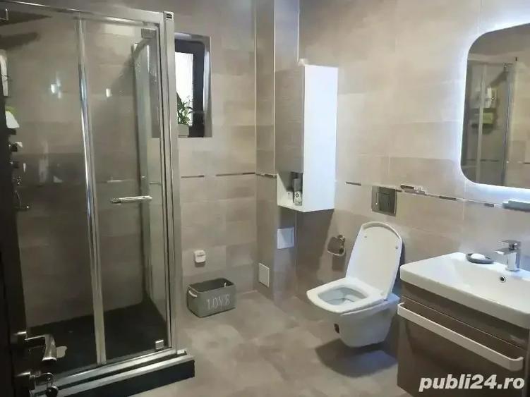 Casă cu 6 camere cu Teren 600 Mp în Râmnicu Sărat