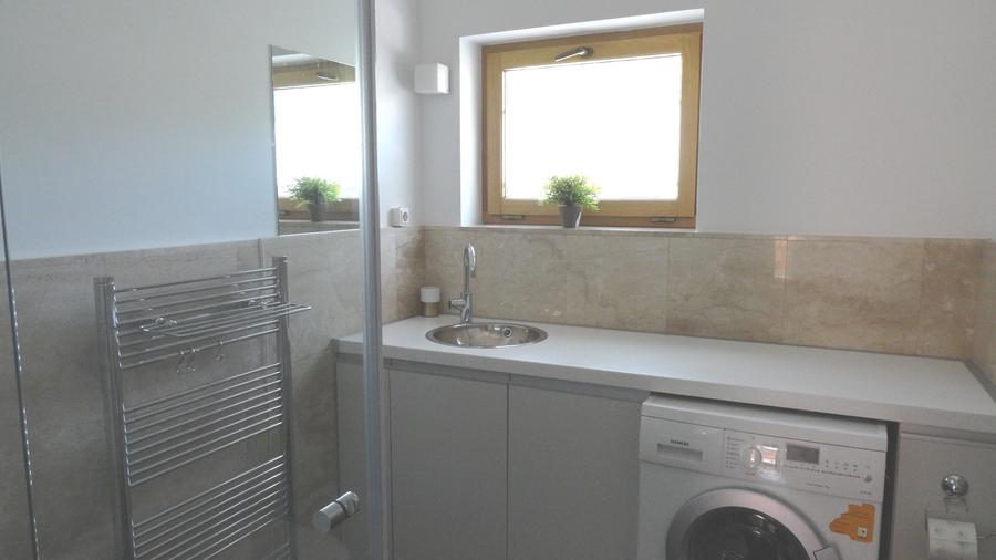 Apartament cu 3 camere decomandat în Grigorescu