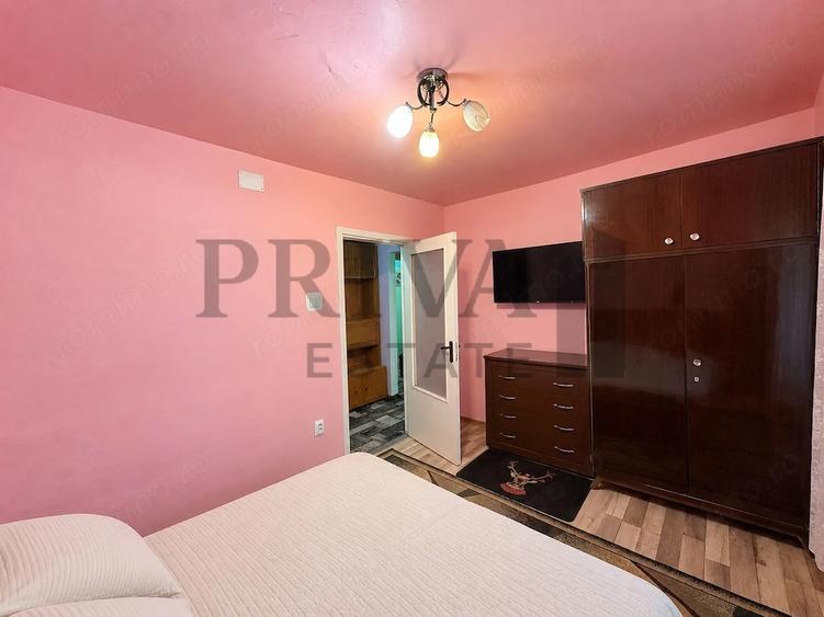 Apartament cu 3 camere decomandat, mobilat în Bucovina