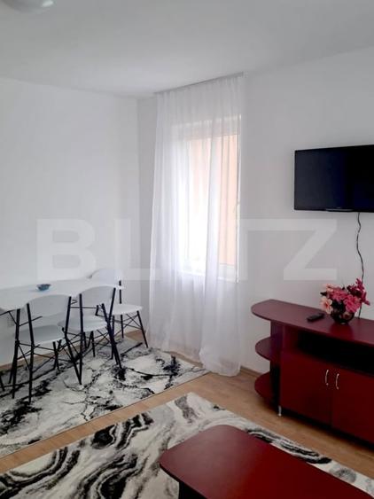Apartament cu 2 camere decomandat, mobilat în Câmpia Turzii