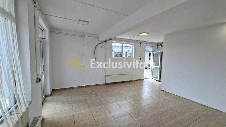 Casă cu 5 camere cu Teren 500 Mp în Bascov