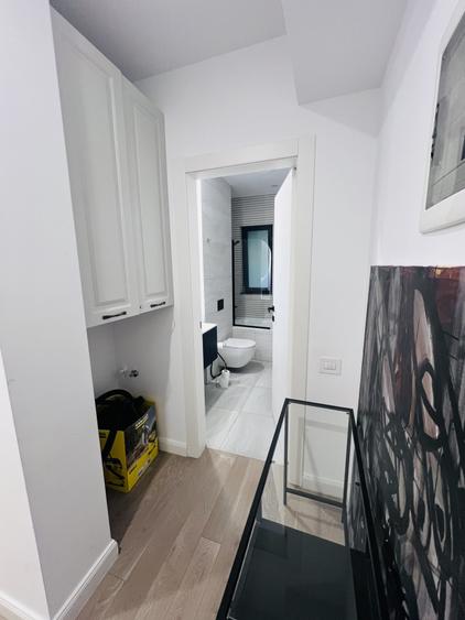 Apartament cu 2 camere semidecomandat, mobilat în Moșilor
