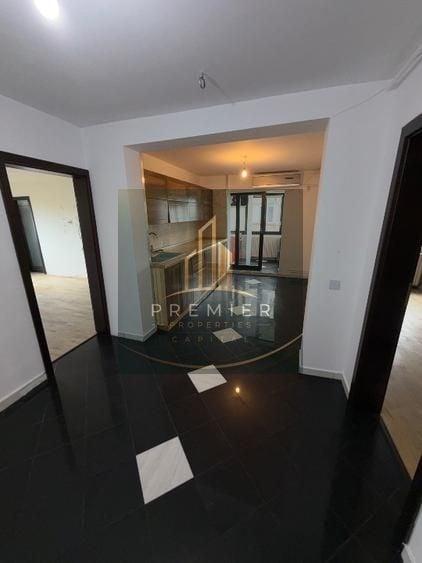 Apartament cu 4 camere decomandat, mobilat în Crângași