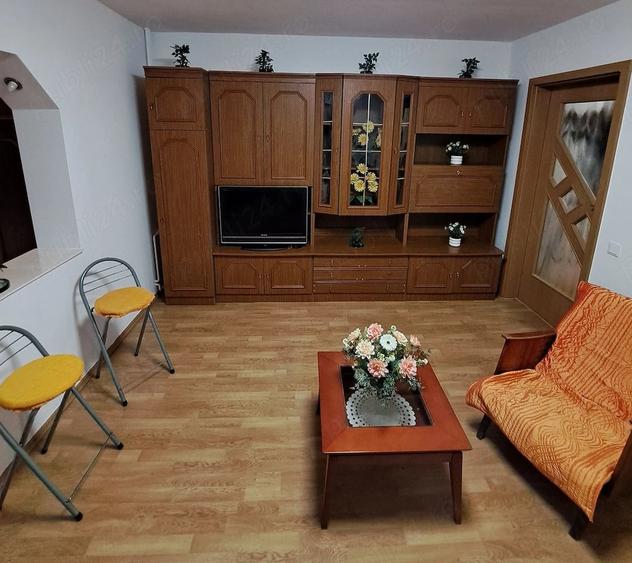 Garsonieră decomandată în Micălaca