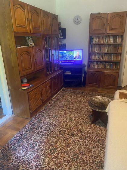 Apartament cu 2 camere semidecomandat în Km 4