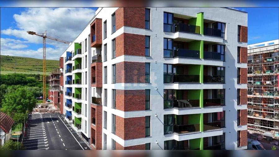 Apartament cu 2 camere semidecomandat în Florești