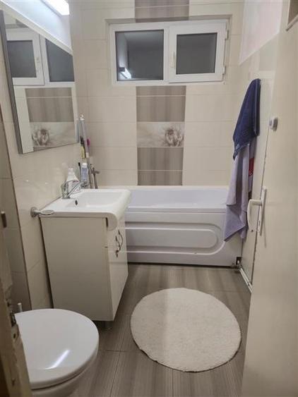 Apartament 2 camere de vanzare,  Podu Ros - 10