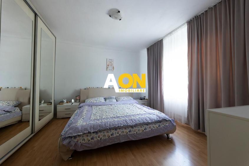 Casă individuală cu 4 camere cu Canalizare în Ciugud