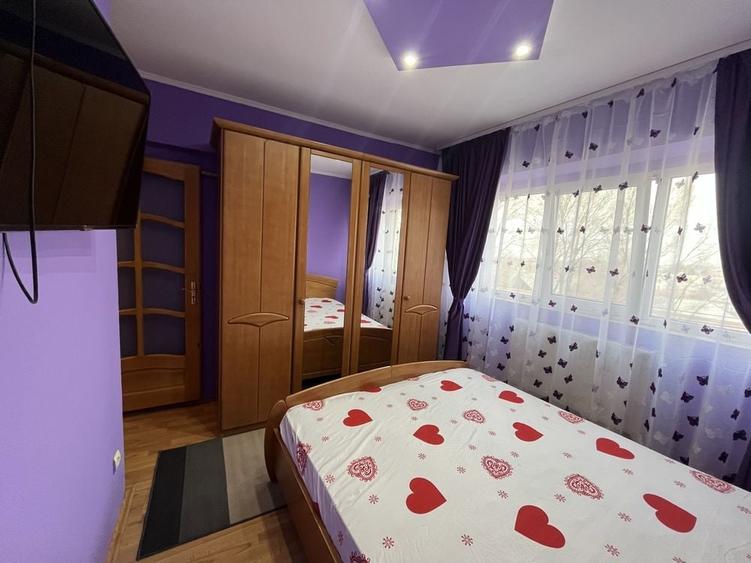 Apartament cu 2 camere decomandat în Obor