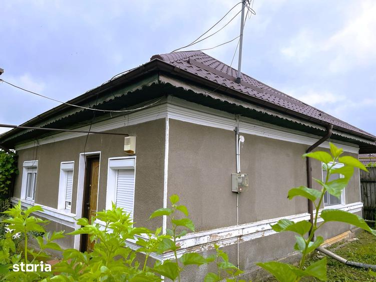 Casă cu 3 camere cu Teren 1231 Mp în Afumați