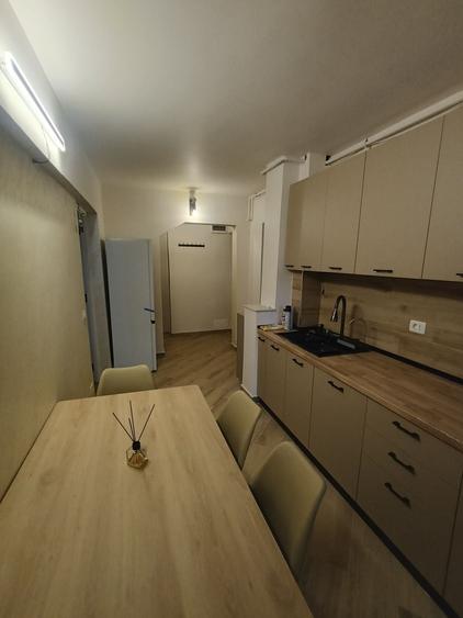 Apartament cu 2 camere decomandat în Sud