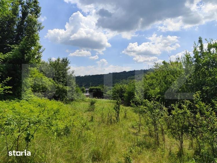 Teren de 1200 mp, în Miroslava