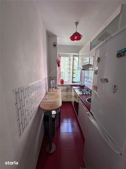Apartament cu 2 camere decomandat în Alexandru cel Bun