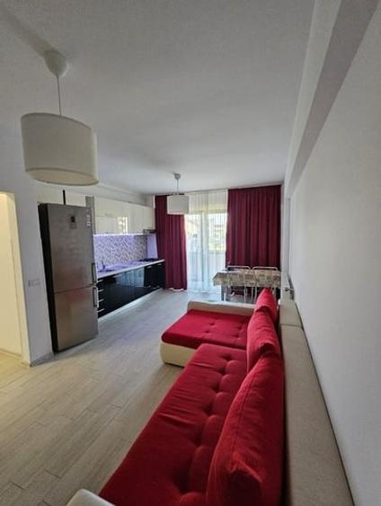 Apartament cu 2 camere decomandat, mobilat în Berceni