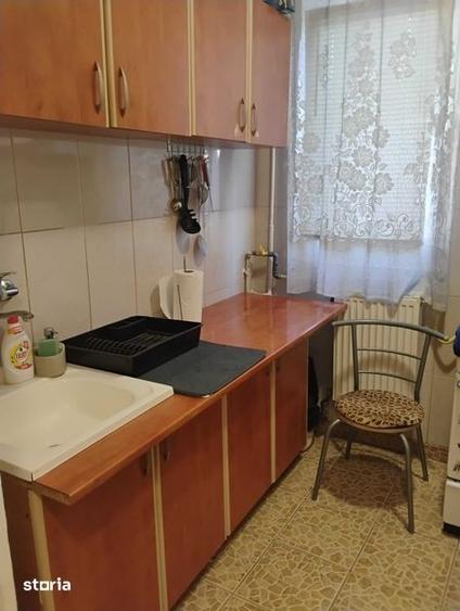 Apartament cu 2 camere decomandat în Vest