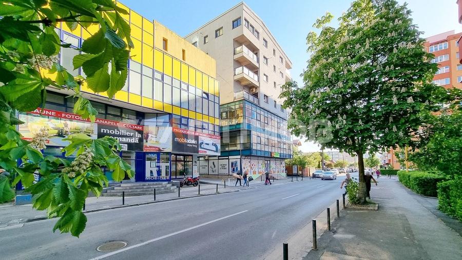 Birou, de 208 mp, în Scriitorilor