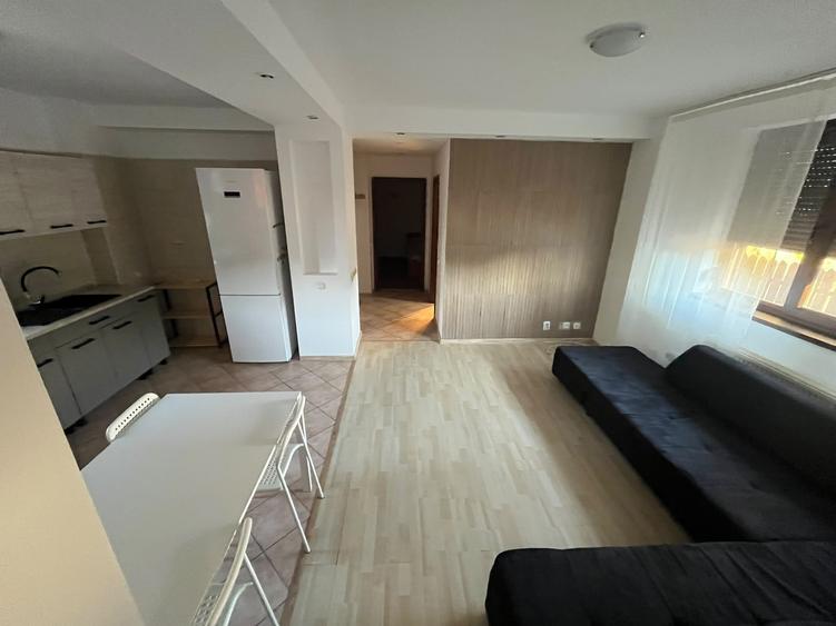 Apartament cu 3 camere în Bragadiru