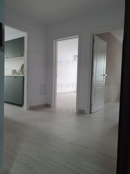 Apartament cu 4 camere decomandat, mobilat în Dristor