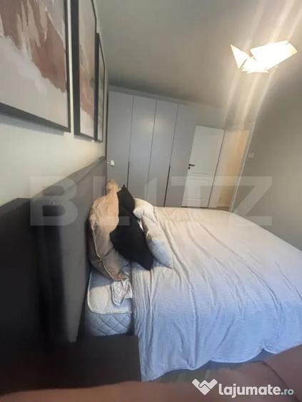 Apartament cu 3 camere semidecomandat în Central