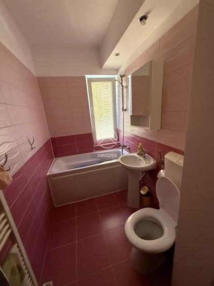 APARTAMENT IN CENTRU/ DE INCHIRIAT | 2 CAMERE | 50 MP - 10