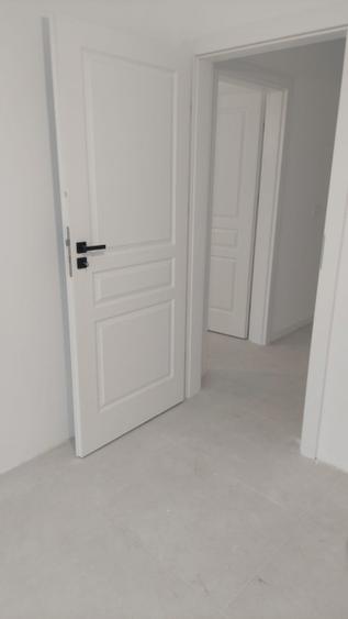 Apartament cu 3 camere decomandat în Galata