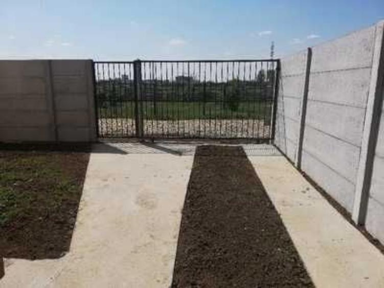 Casă cu 4 camere cu Teren 200 Mp în Chiajna