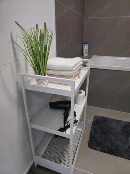 Apartament cu 2 camere decomandat în Torontalului