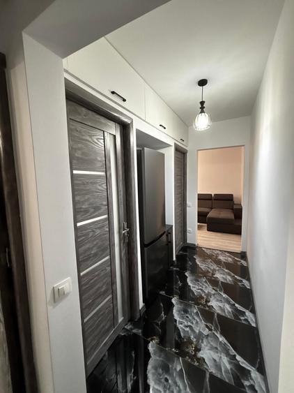 Apartament cu 3 camere nedecomandat, mobilat în Exercițiu