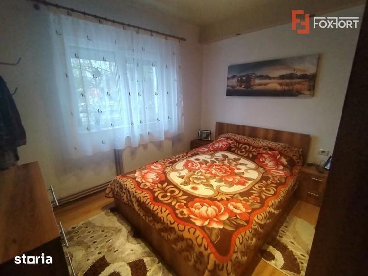 Apartament cu 3 camere semidecomandat, mobilat în Ciarda Roșie