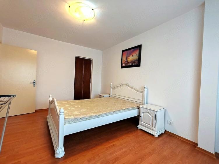 Apartament cu 2 camere decomandat în Prundu
