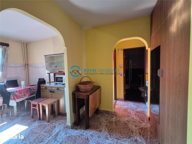 Apartament cu 2 camere decomandat în Paltiniș