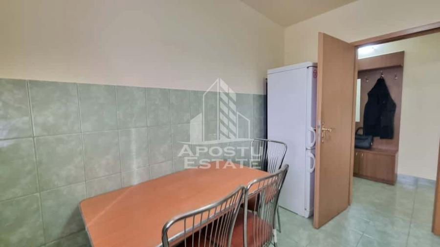 Apartament 2 camere, bloc anvelopat, zona Calea Lipovei - 5