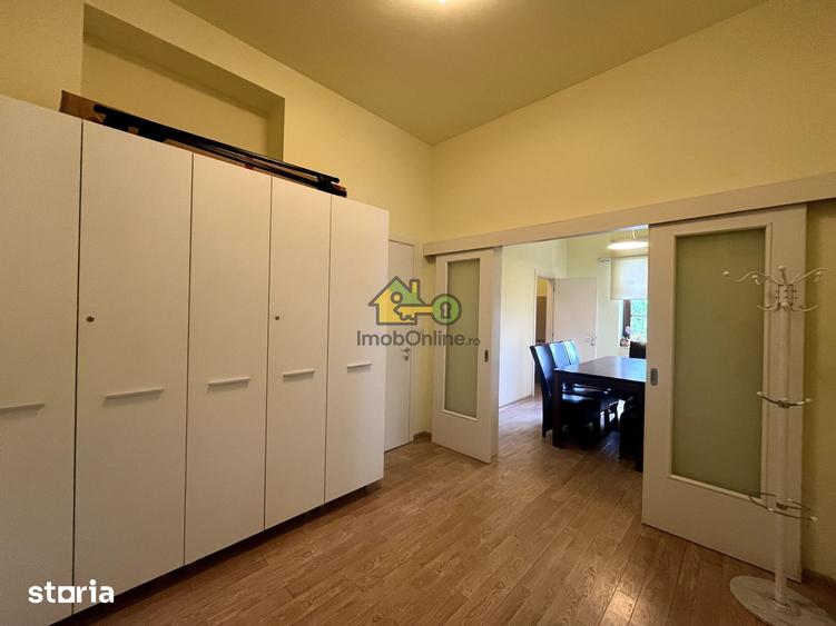 Apartament cu 2 camere semidecomandat în Badea Cârțan