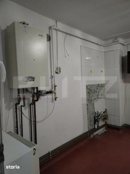 Apartament cu 3 camere decomandat în Micro 5