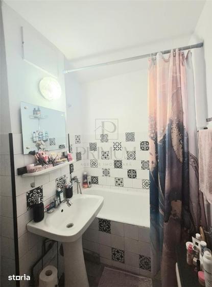 Apartament cu 2 camere semidecomandat în Dâmbovița