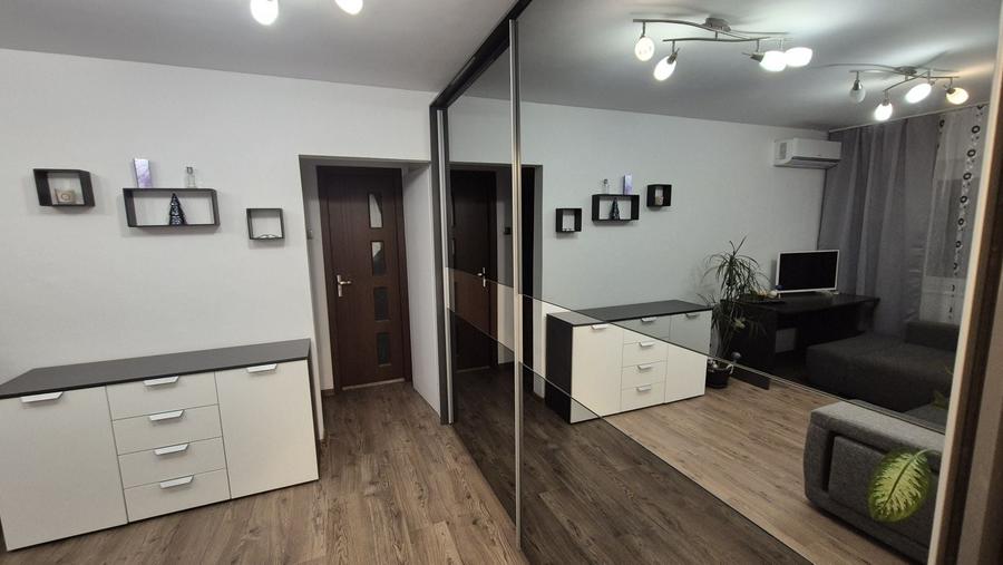 Apartament cu 3 camere decomandat în Calea Aradului