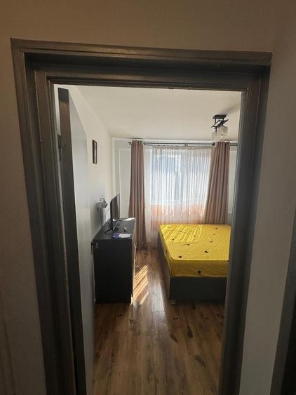 Apartament cu 2 camere decomandat, mobilat în Drumul Taberei — fotografia 3