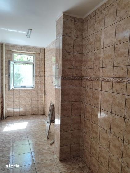 Apartament cu 2 camere semidecomandat în Pantelimon