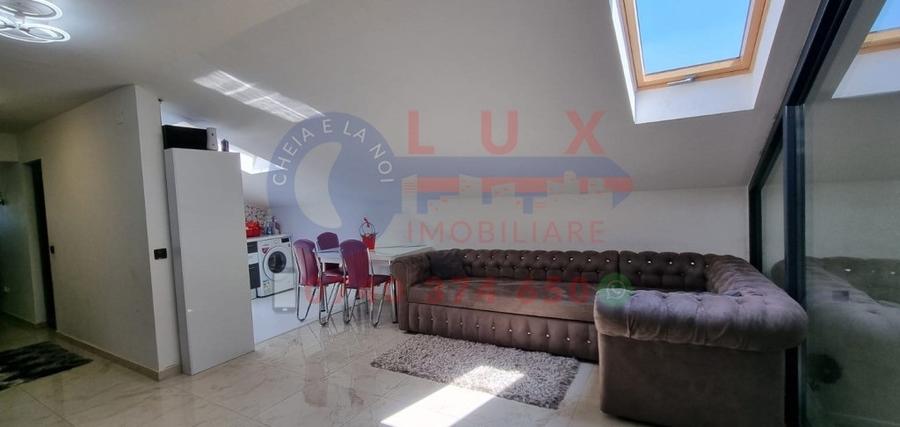 Casă cu 5 camere cu Teren 262 Mp în Babadag