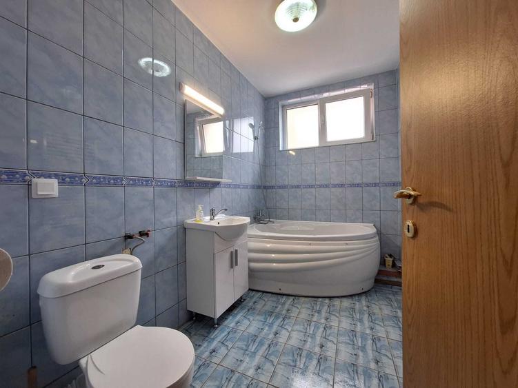 Proprietar inchiriez ap 1 cam. 45mp, in Floresti, str. Eroilor - 1