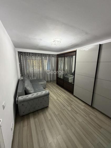 Inchiriez Apartament 2 Camere Decomandat + Garaj Str. Milcov