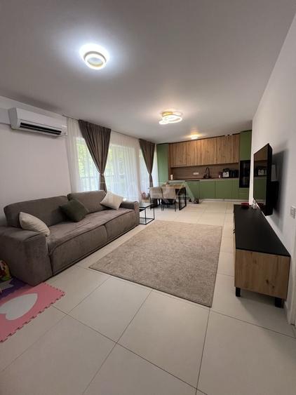 Apartament cu 2 camere decomandat, mobilat în Iris